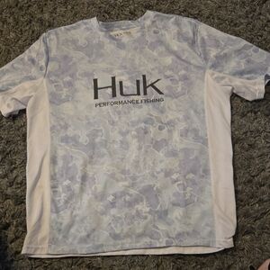 Huk Camo Fishing Shirt in Light Blue and White